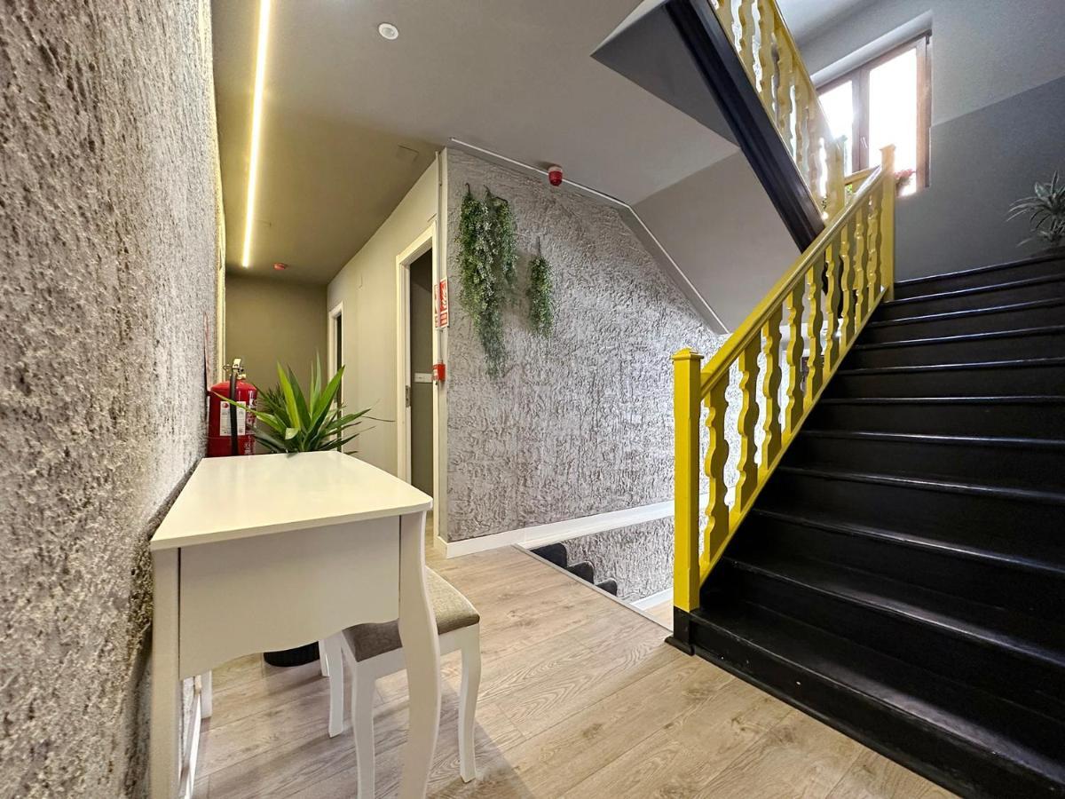Hostal Maria Felisa Candas Exterior photo